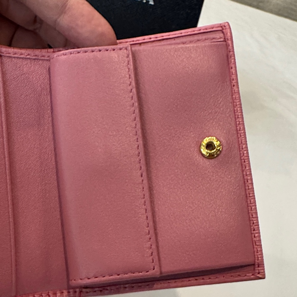 Authentic Prada Rose Leather Wallet - Picture 11 of 16
